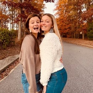 Meet your Posher, Laney